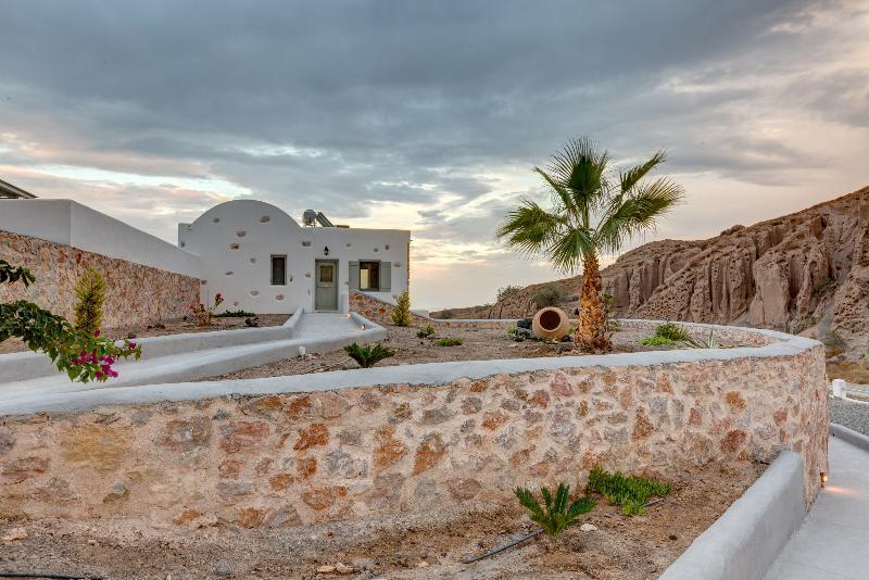 Desiterra Resort Suites & Villas Karterados  Buitenkant foto