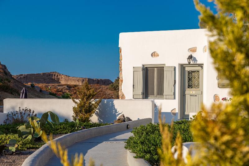 Desiterra Resort Suites & Villas Karterados  Buitenkant foto