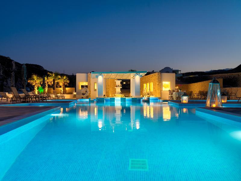Desiterra Resort Suites & Villas Karterados  Buitenkant foto